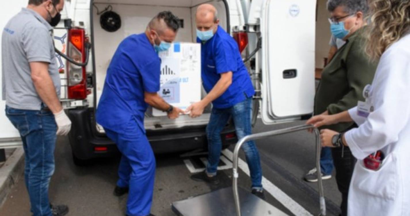 Madeira recebeu hoje mais 35.100 vacinas da Pfizer