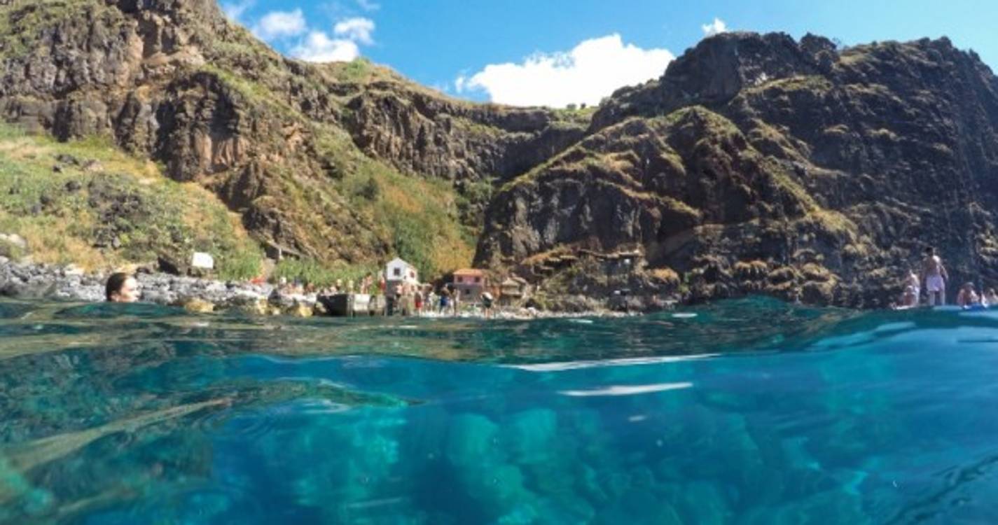 Calhau da Lapa encerrado por tempo indeterminado