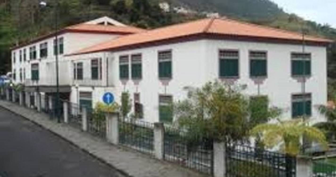 Club Sport Marítimo visita escola de São Vicente
