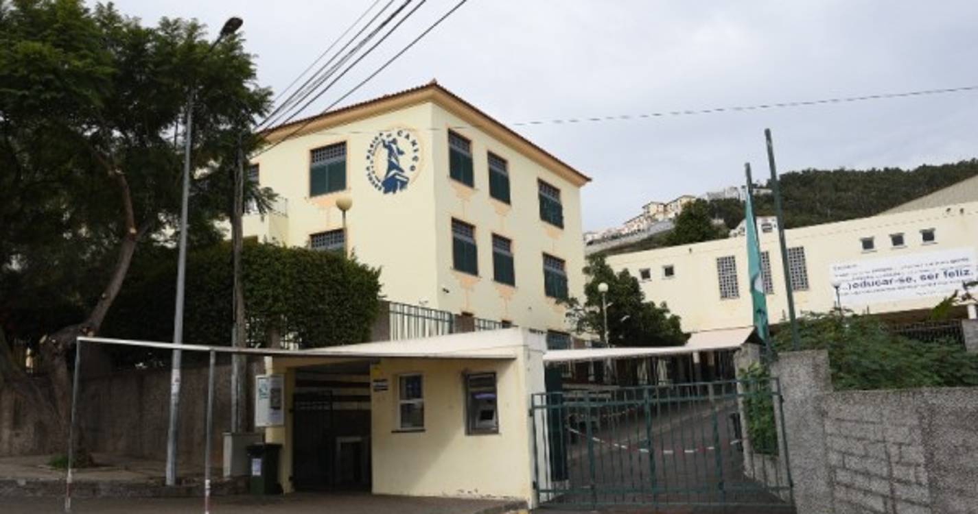 Morte súbita de jovem de 13 anos deixa Caniço consternado