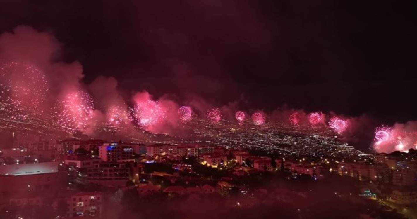 E foi assim a despedida de um ano para esquecer (com vídeo e fotos)