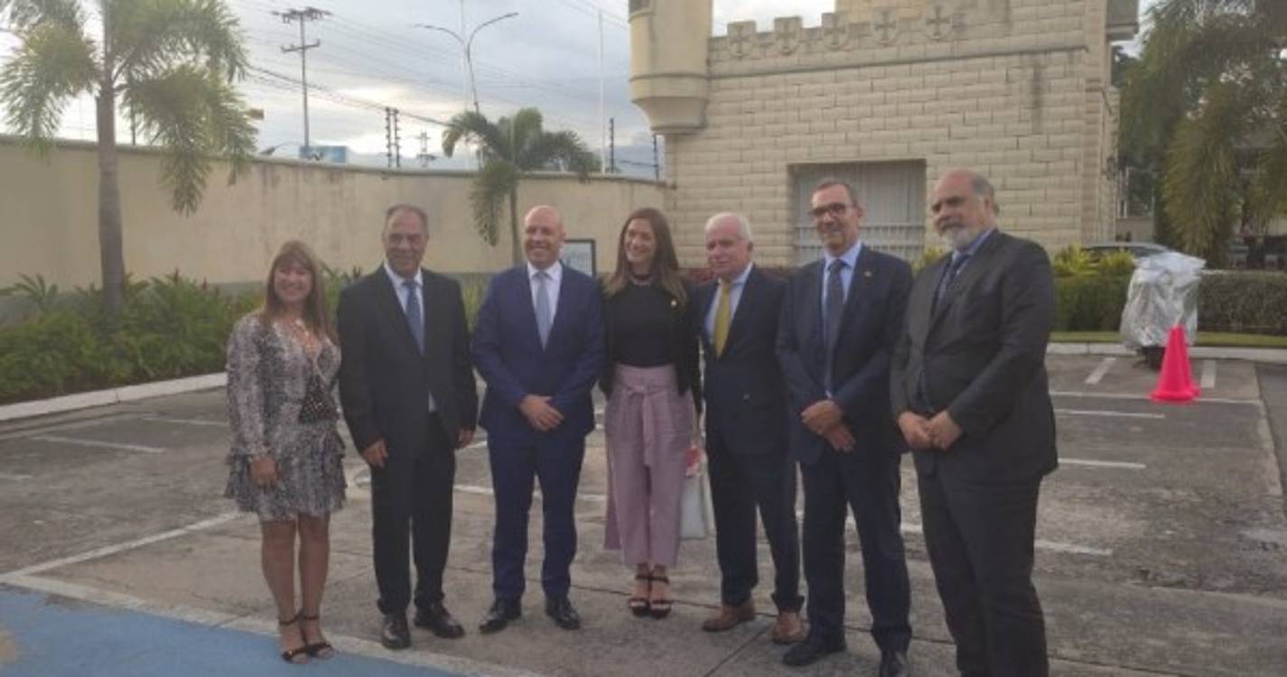 Paulo Cafôfo visita Casa Portuguesa do Estado de Aragua (com fotos)
