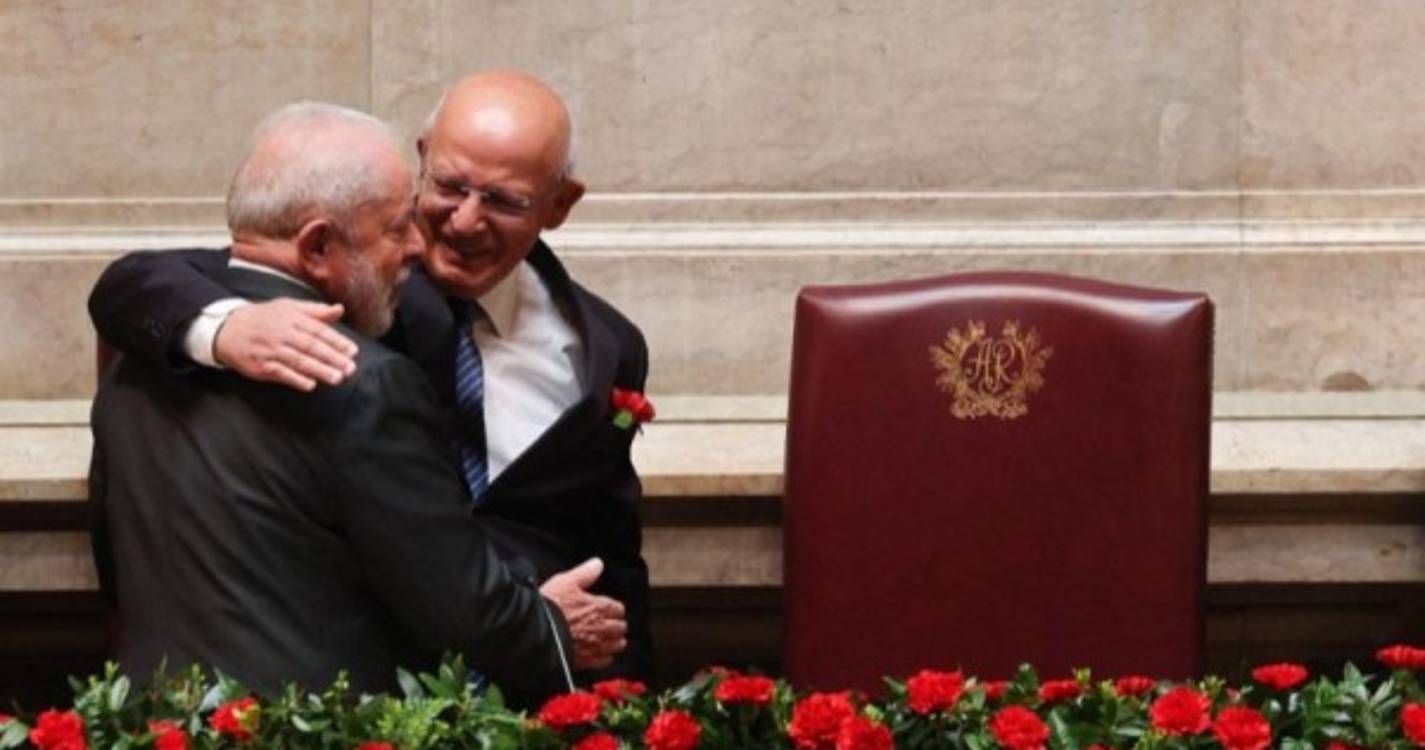 Santos Silva abre averiguação sobre vídeo captado em "flagrante violação" de direitos