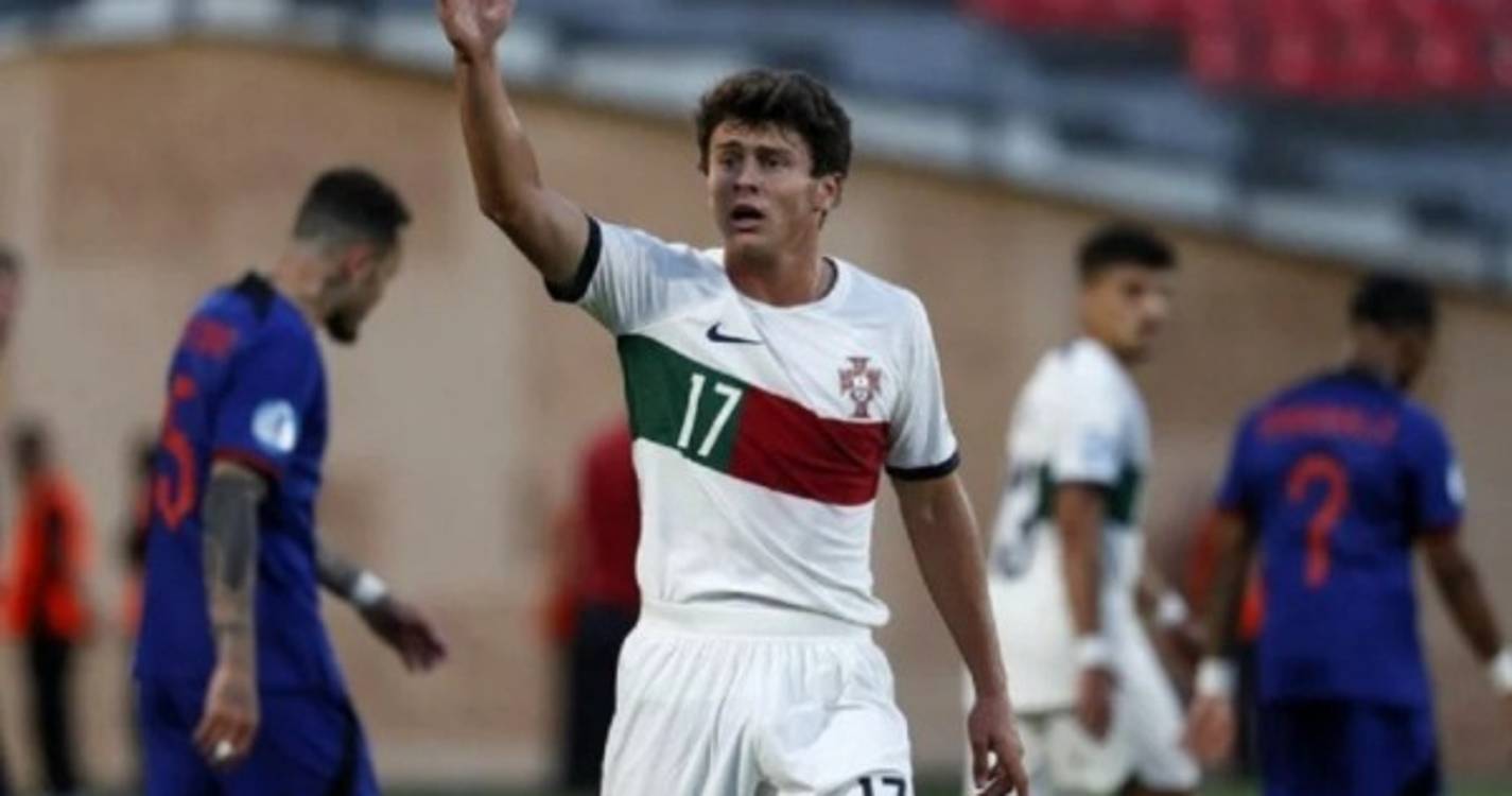 Euro sub-21: João Neves aprecia palavras de Roberto Martínez