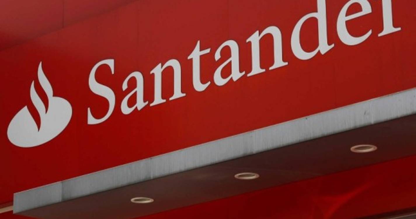 Clientes do Santander já podem pagar com Google Pay