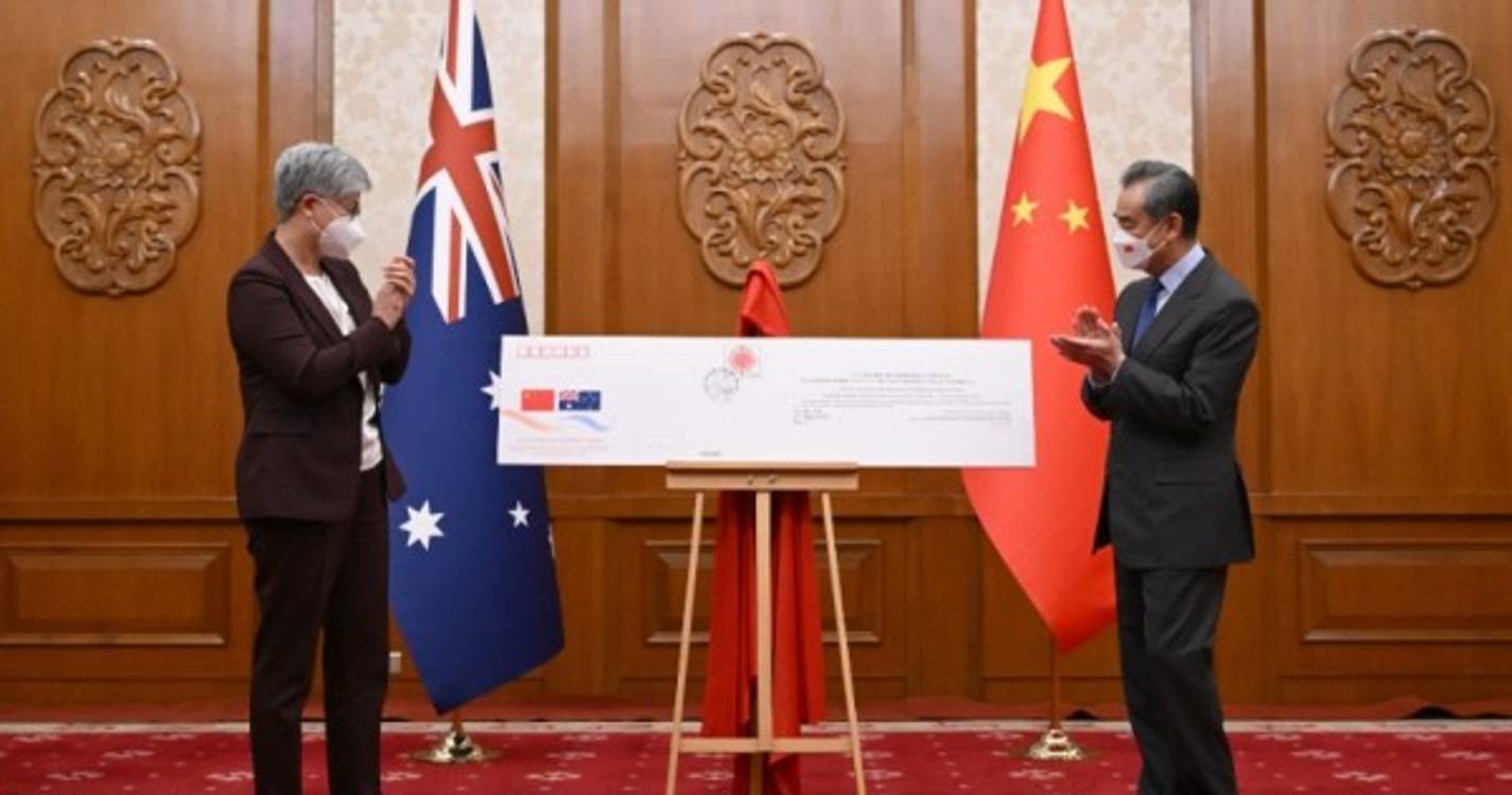 China e Austrália tentam recuperar relação após "dificuldades e reveses"