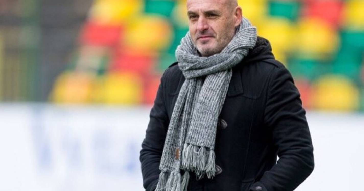 FK Panevezys, de João Luís, vence e é segundo na Liga lituana