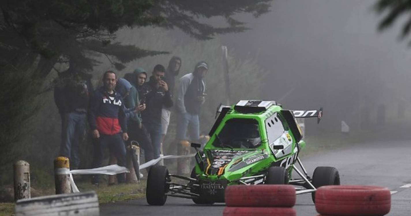 Dinarte Nóbrega revalida título regional de rampas