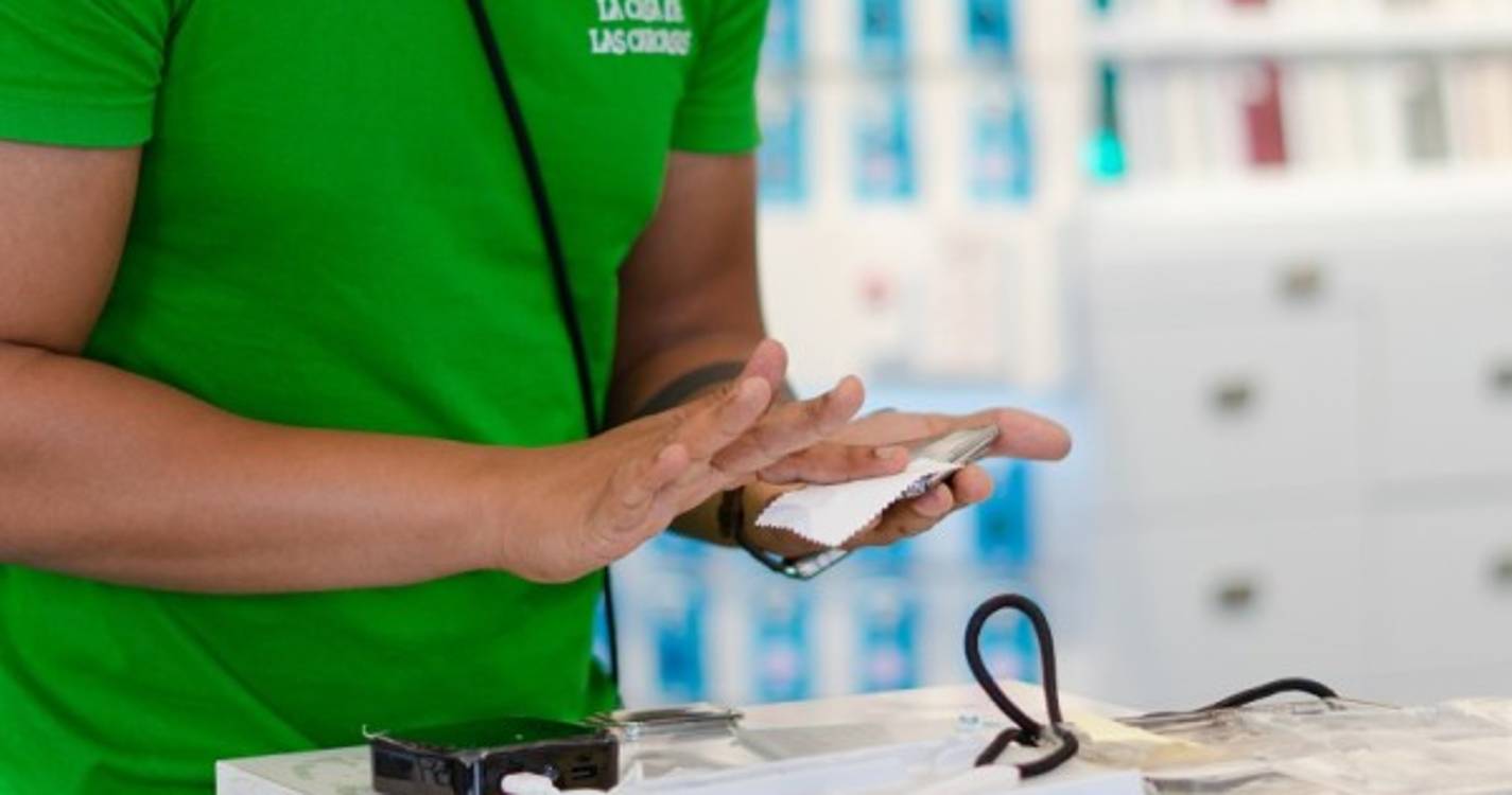 Empresa 'La Casa de las Carcasas' está a recrutar para várias lojas do Funchal