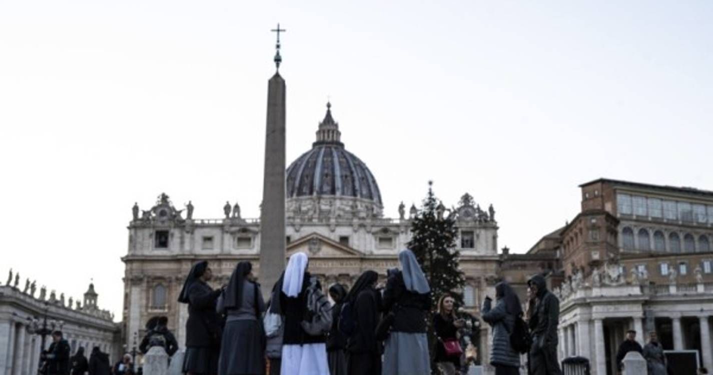 Bento XVI: Ratzinger será enterrado numa cripta na Basílica de São Pedro