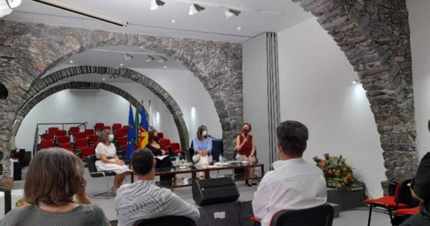 Universidade da Madeira recordou hoje a vida e obra do escritor António Aragão