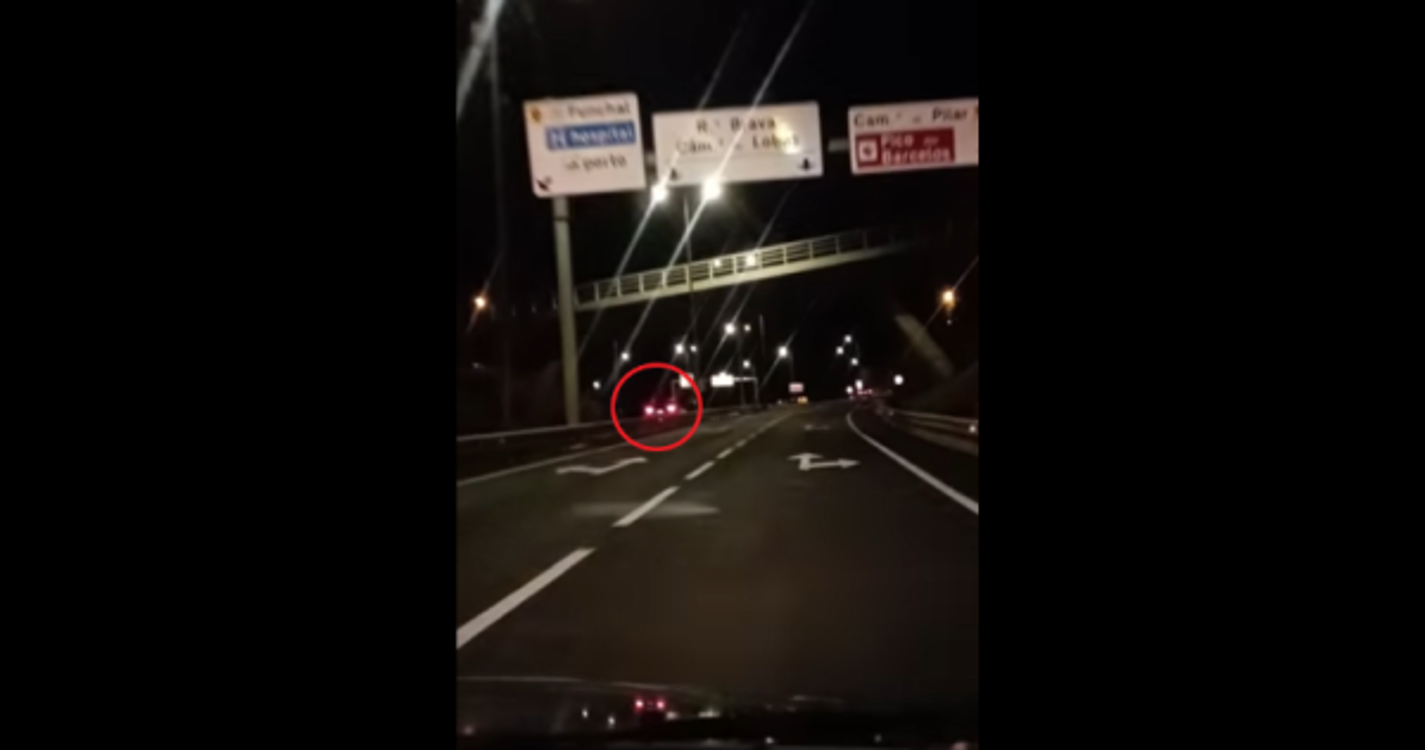 Viatura em contramão assustou condutores na via rápida entre Santo António e Santa Rita (com vídeo)