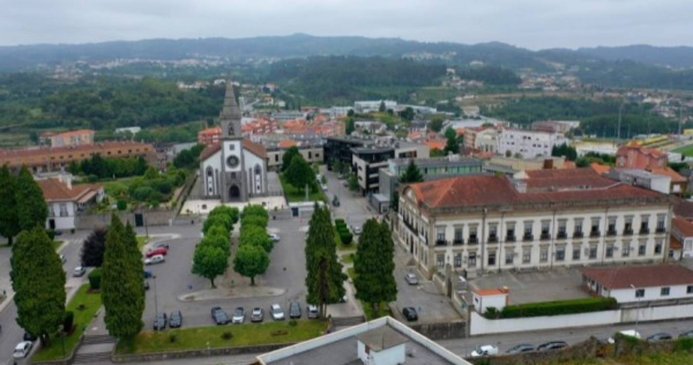 Padrasto condenado duas vezes por violar enteada em Fafe absolvido pela Relação