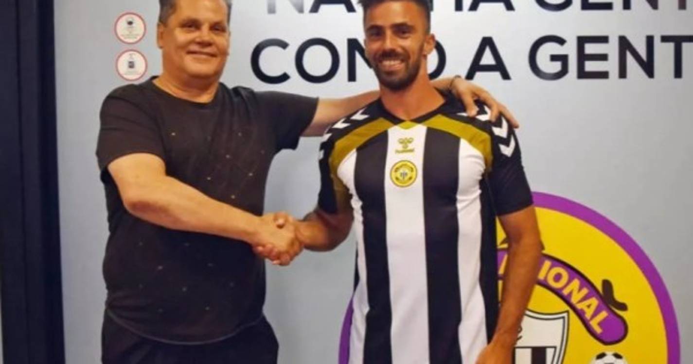 Avançado Carlos Daniel reforça Nacional