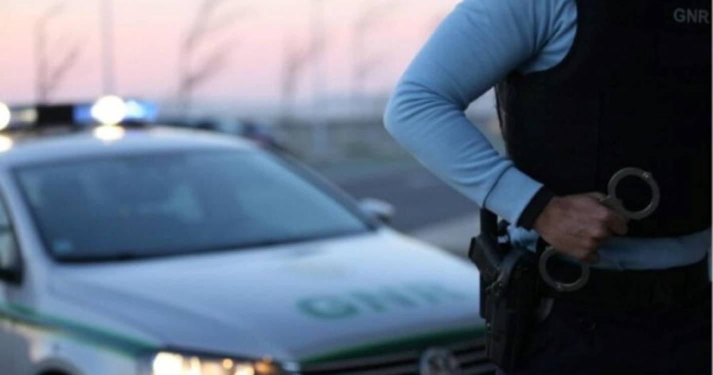 Homem em prisão domiciliária por ameaçar ex-companheira na Guarda