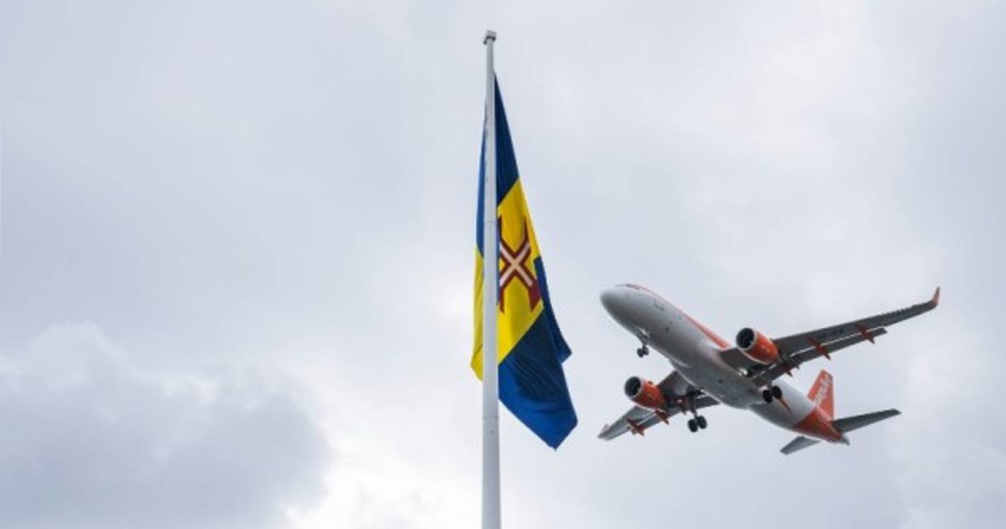 Cancelamento de voo Lisboa-Madeira revolta adeptos do Benfica