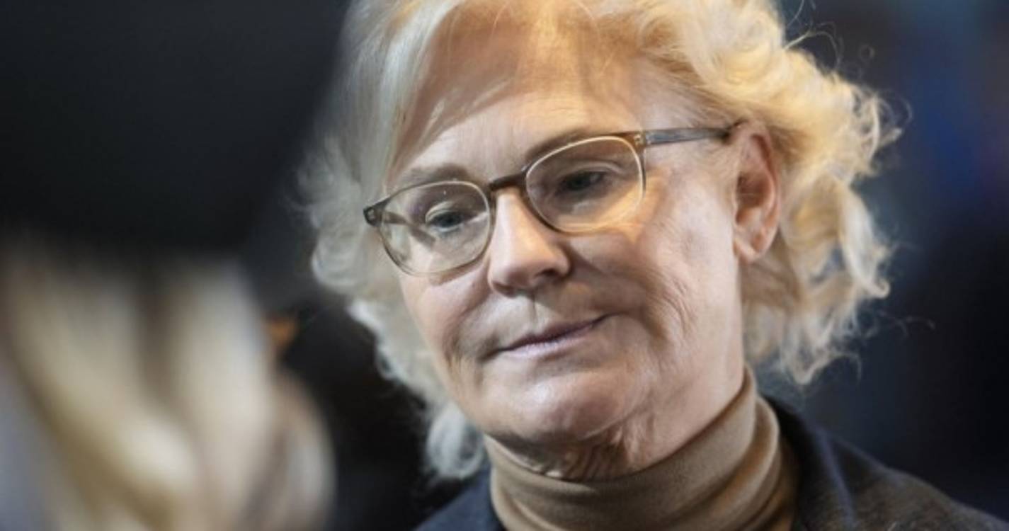 Ministra da Defesa da Alemanha apresentou a demissão