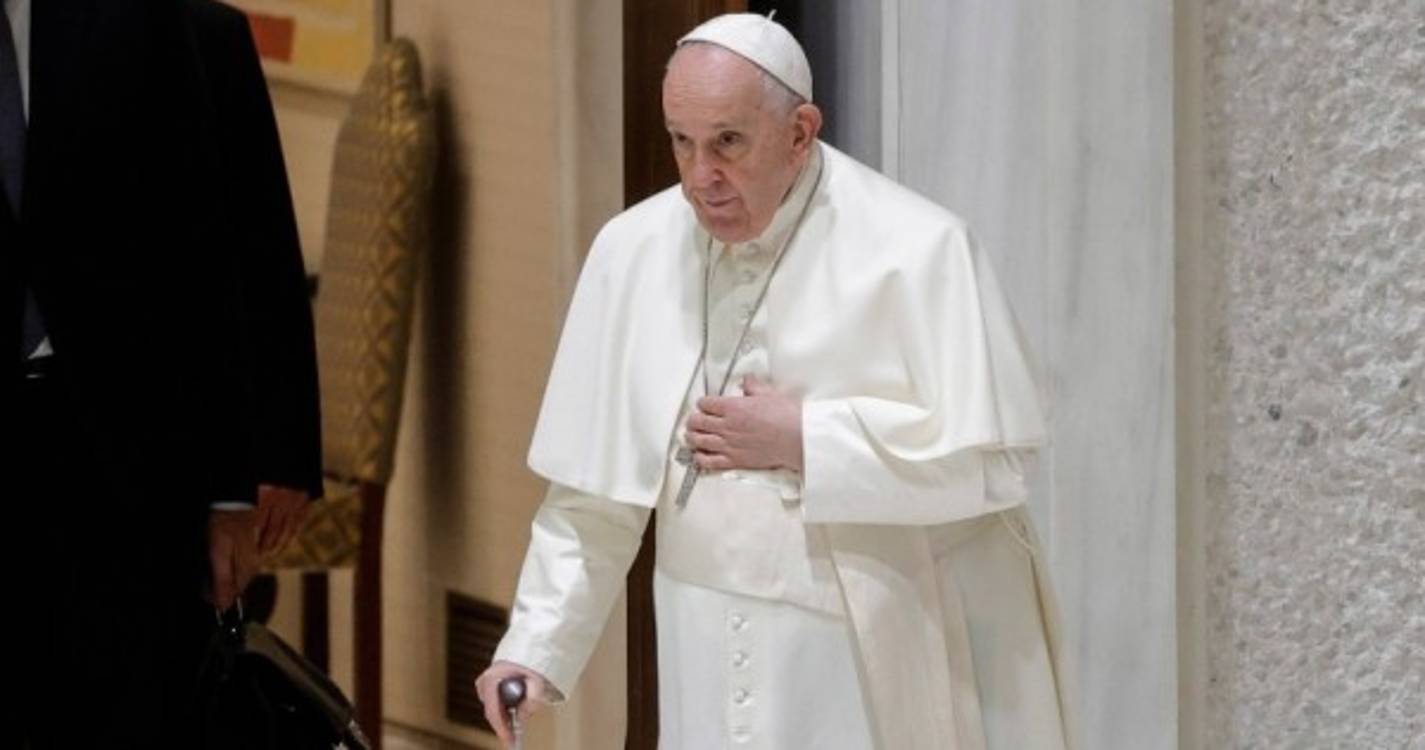 Migrações: Papa Francisco lamenta morte de dezenas de migrantes