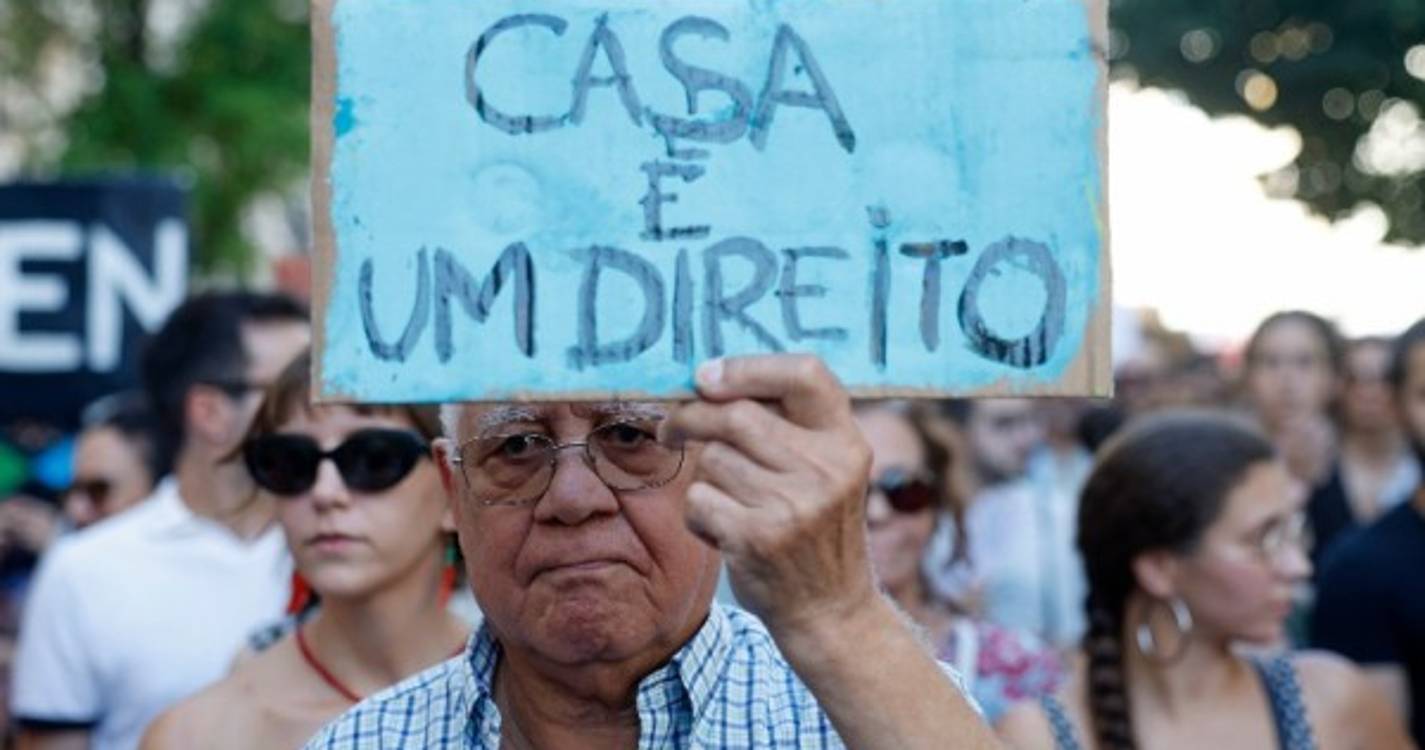 Habitação: Milhares protestam em Lisboa e deixam críticas a Costa e Marcelo