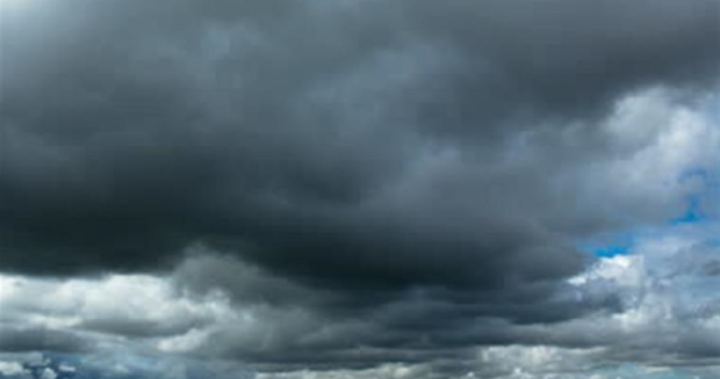 Tempo: céu muito nublado para toda a Região