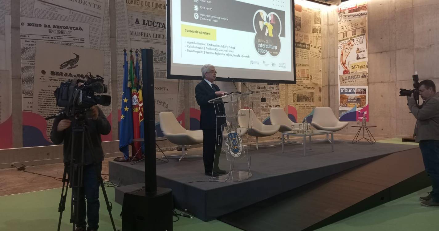 ‘Mundos em Diálogo’ hoje em debate no Museu de Imprensa