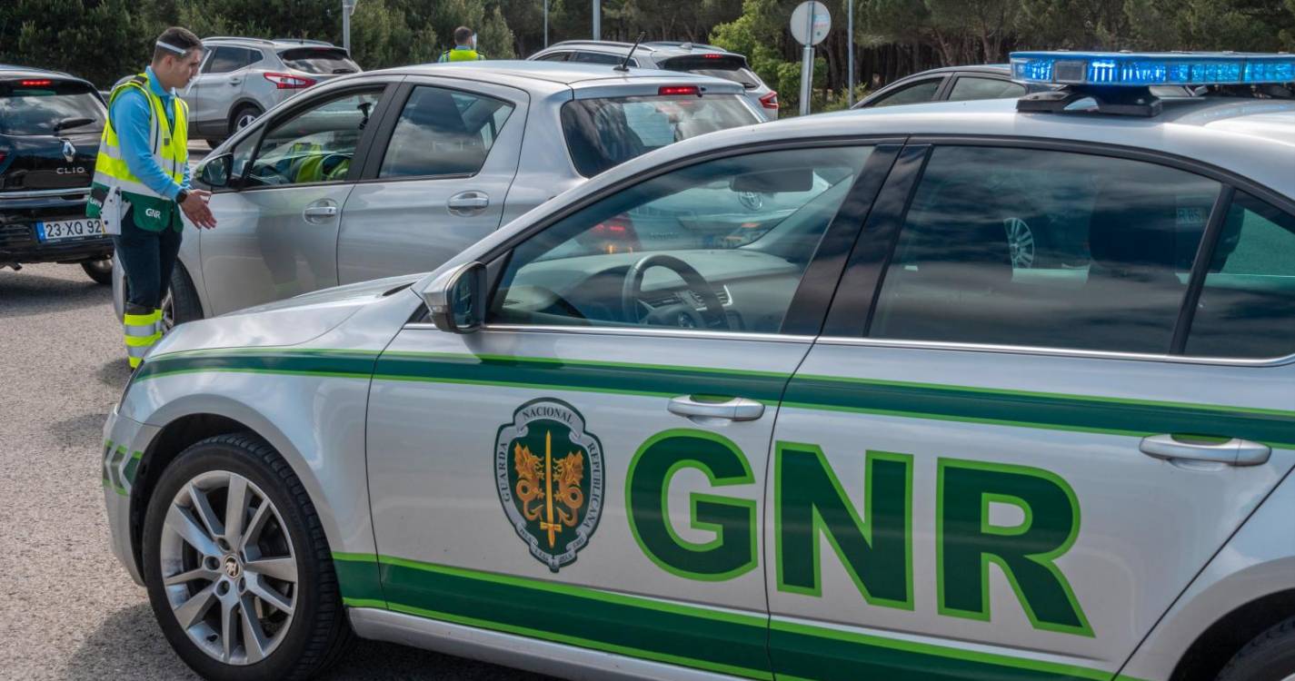 GNR apreende 3.600 artigos contrafeitos em Vila do Conde e detém dona de loja