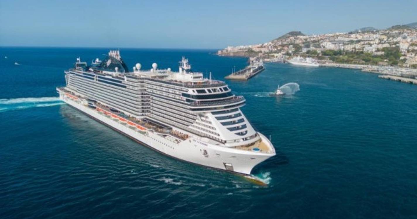 MSC Seashore estreia-se no Porto do Funchal (com fotos)