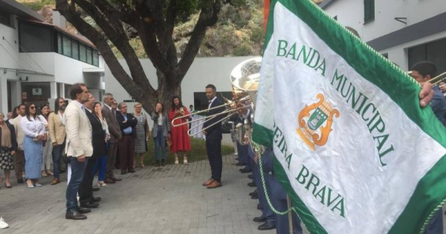 Banda Municipal da Ribeira Brava tem novas instalações (com fotos)