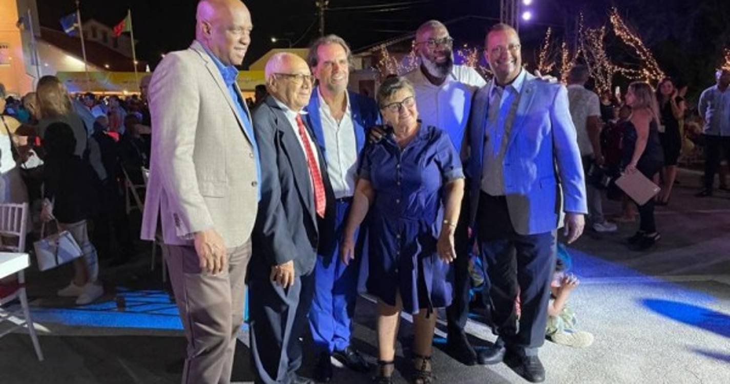 Albuquerque despediu-se de Curaçao numa festa com 1.500 pessoas (fotos e vídeos)