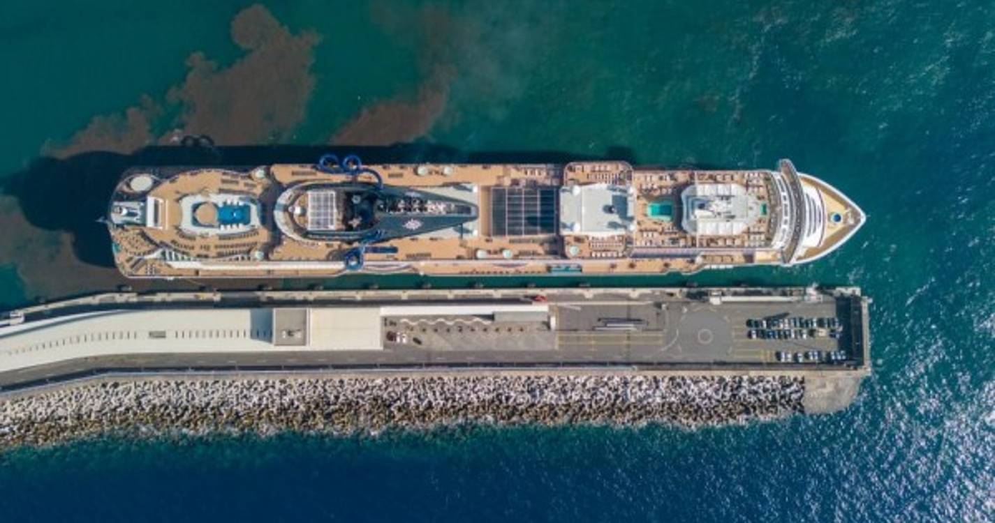 MSC Seashore estreia-se no Porto do Funchal (com fotos)