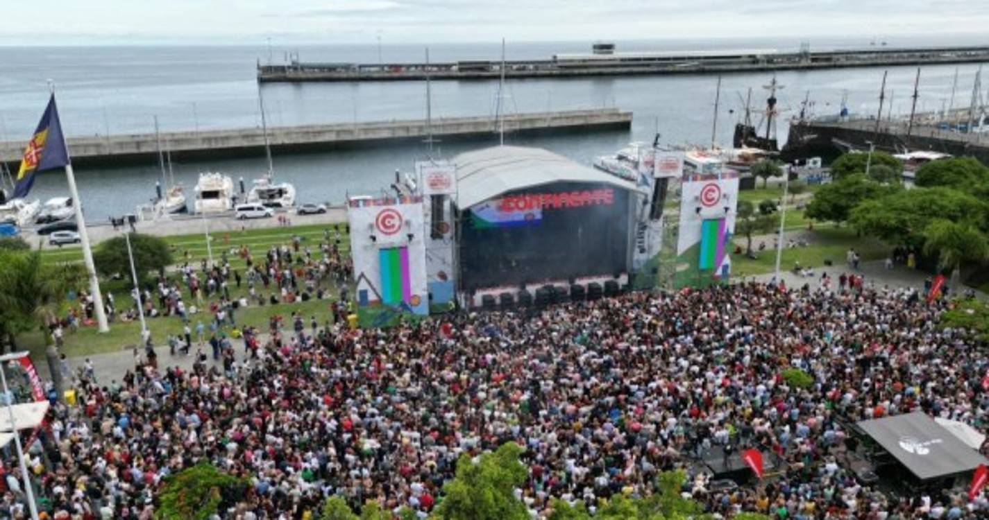 Praça do Povo demasiado pequena para a popularidade de Tony Carreira