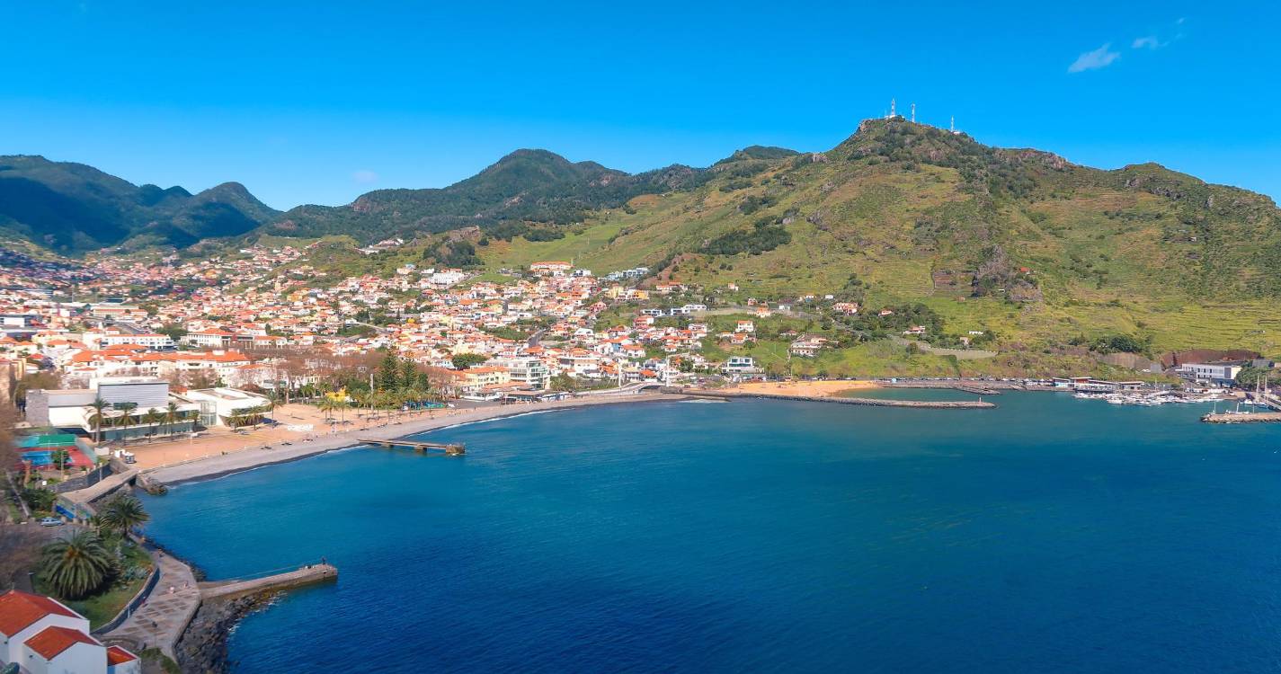 Machico assinala 52 anos do 25 de Abril com programa alargado