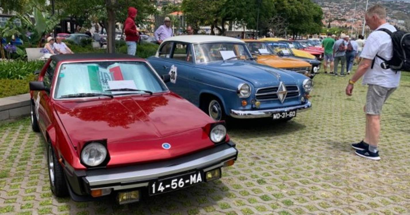 O regresso do ‘Madeira Classic Car Revival’ em 66 fotos