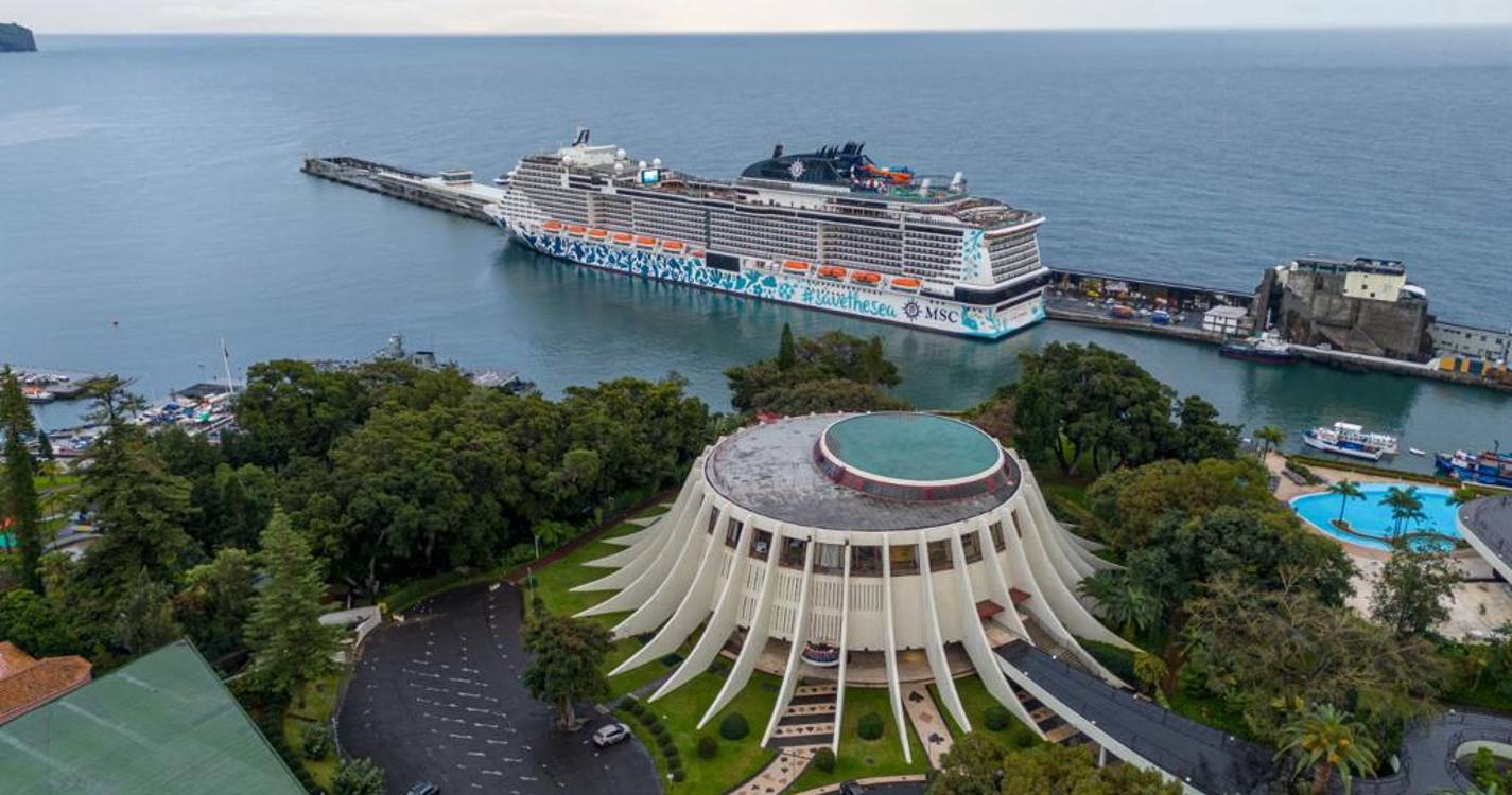 Navio mais eficiente do mundo a nível energético estreou-se esta manhã no Funchal (com fotos)