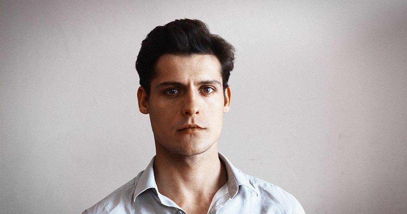 Julgamento de ator Carloto Cotta acusado de violação e sequestro marcado para outubro