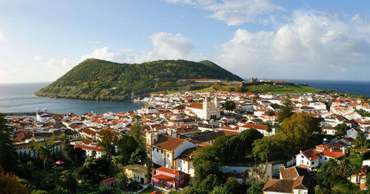 Depressão Therese coloca todas as ilhas dos Açores sob avisos laranja e amarelo