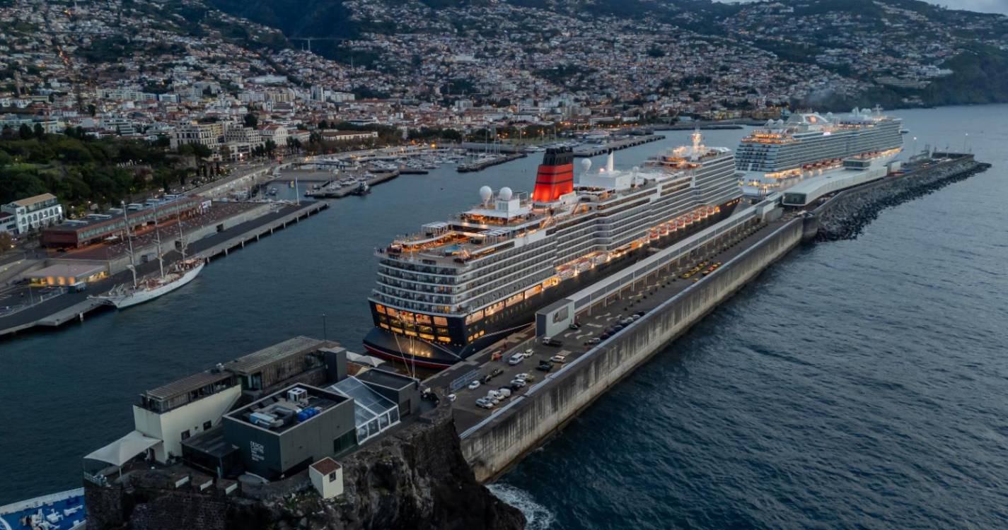 Pontinha recebe as visitas de 2 cruzeiros e um veleiro