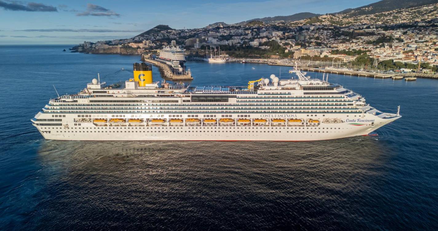 Funchal recebe dois cruzeiros e um veleiro com mais de 6.400 visitantes