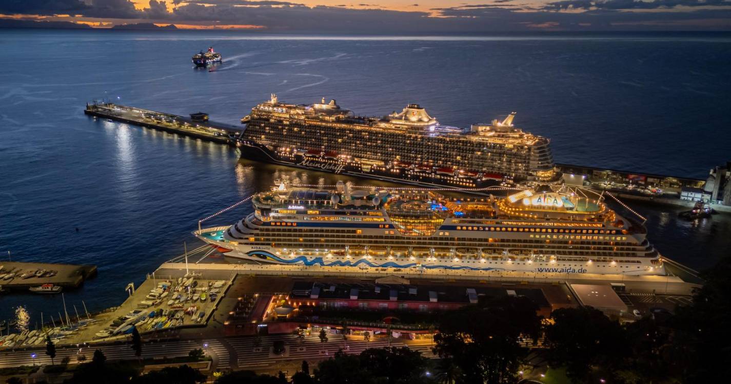 Porto do Funchal com três navios a fazer movimentar 7.700 passageiros (com fotos)