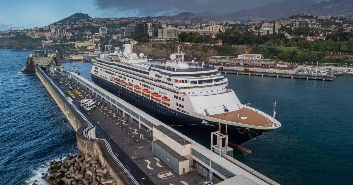 Porto do Funchal recebe estreia esta sexta-feira (com fotos)