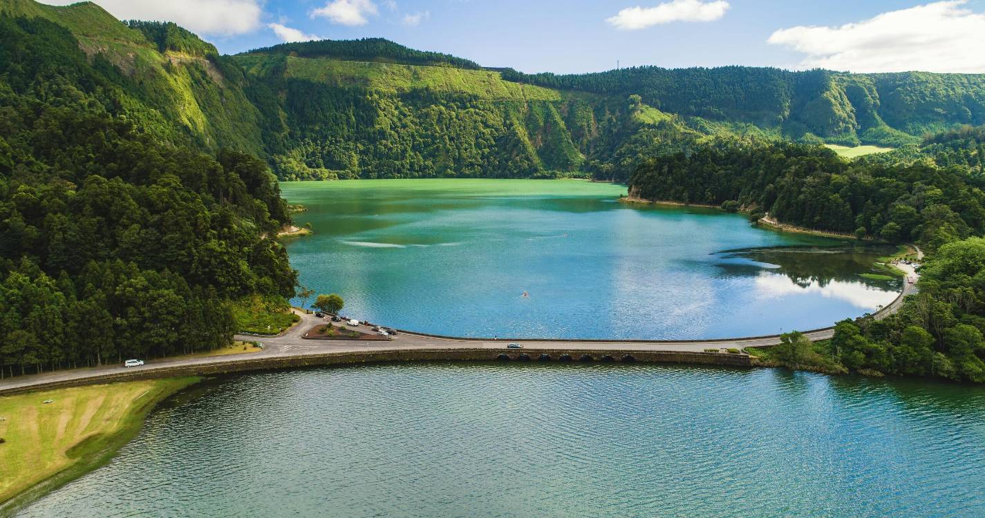 Jovem de 21 anos morre afogado na lagoa açoriana das Sete Cidades