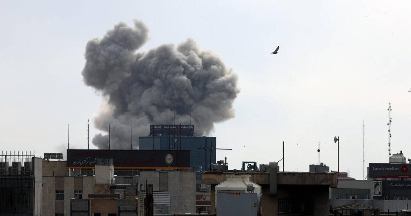 Irão: Embaixada dos EUA em Israel sem condições para ajudar cidadãos a sair