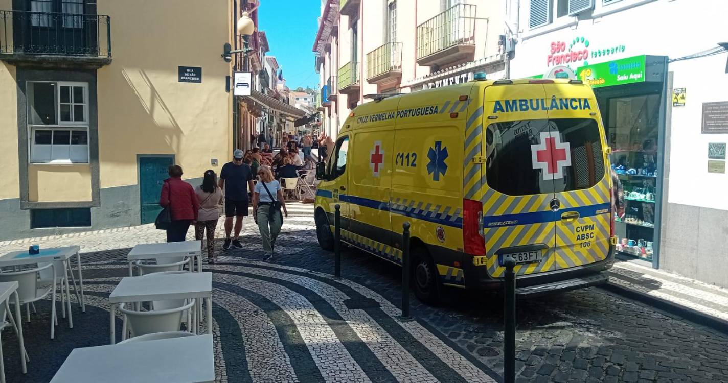 Quedas provocam dois feridos durante a madrugada no Funchal