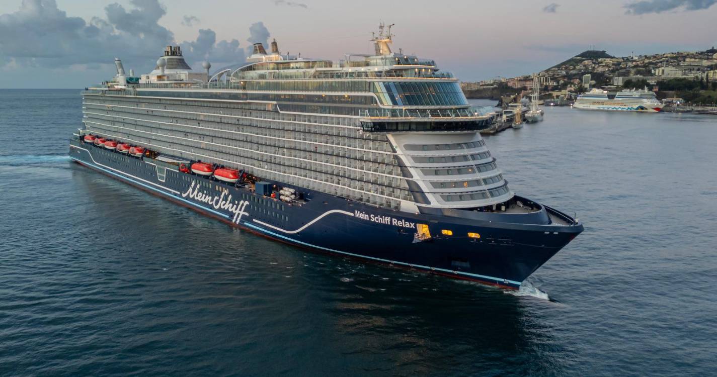 Quatro navios movimentam hoje o terminal do Funchal