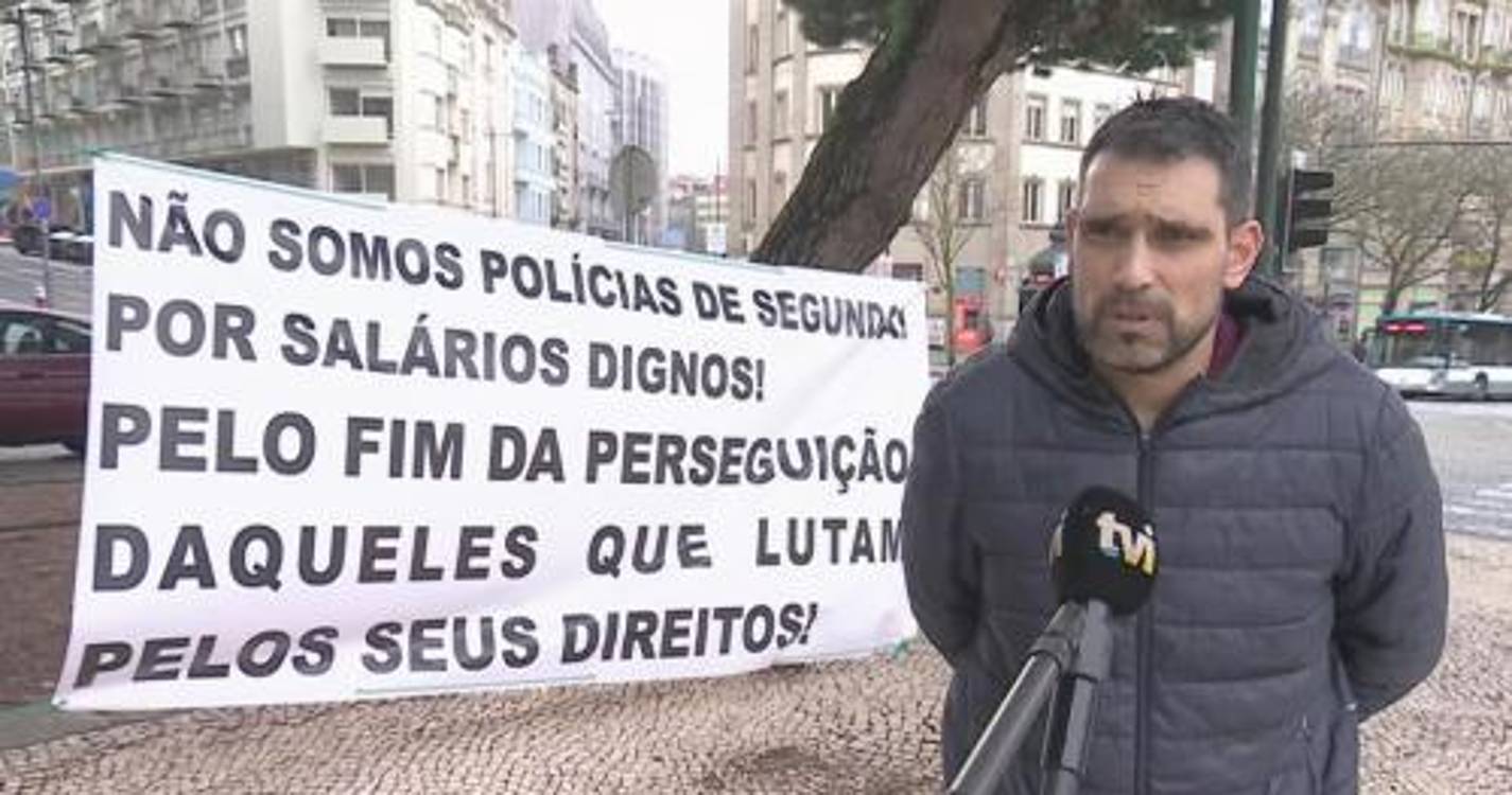 GNR em greve de fome há mais de 15 dias frente à Câmara do Porto levado para hospital