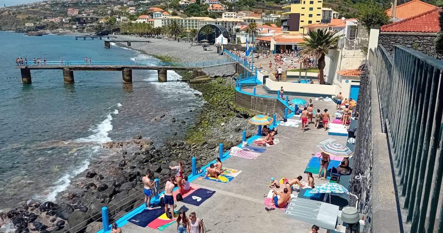 Reis Magos e Praia das Palmeiras com muita procura (com fotos)