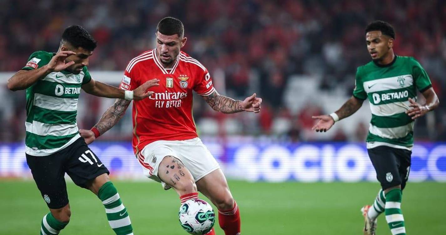 Taça de Portugal: Sporting com quatro alterações, Benfica repete ‘onze’