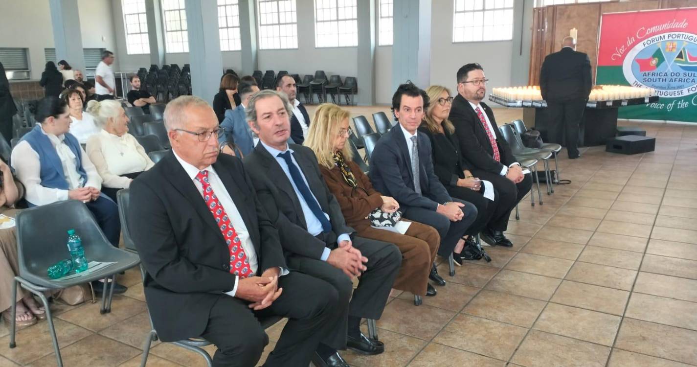 África do Sul: Fórum Português presta homenagem às vítimas da violência criminal (com fotos)
