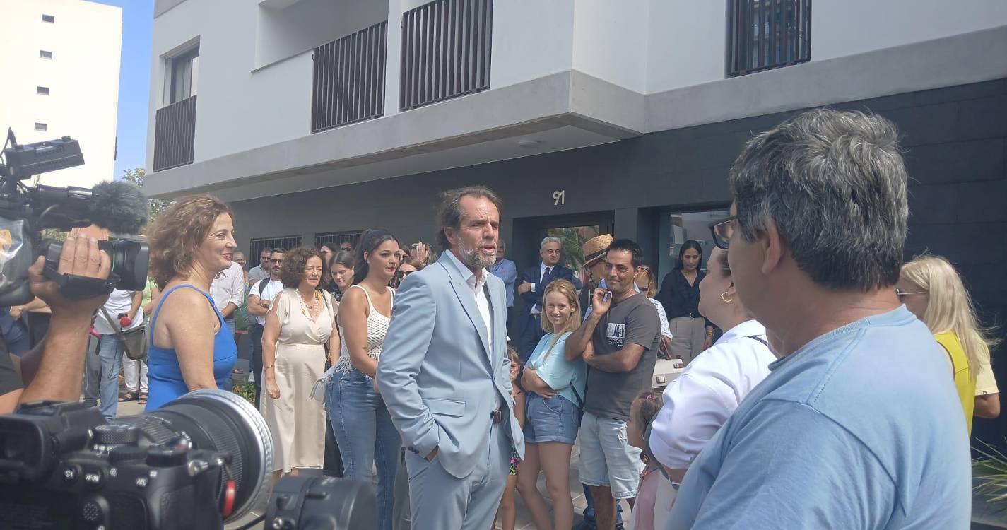 33 fogos inaugurados na Nazaré