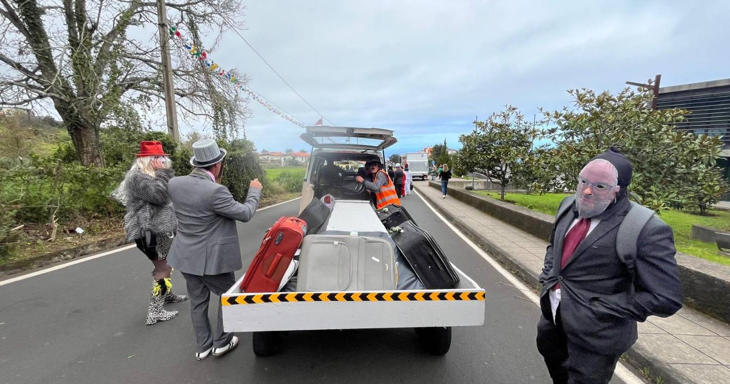 Chega e Miguel Arruda não escapam à sátira política na Festa dos Compadres (com fotos)